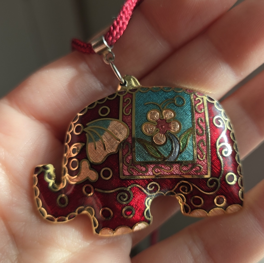 Vintage Lucky Elephant Necklace